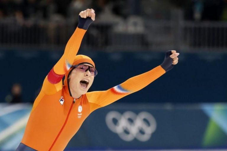 Dutch speed skater Femke Kok sets Olympic 500-meter record to win gold